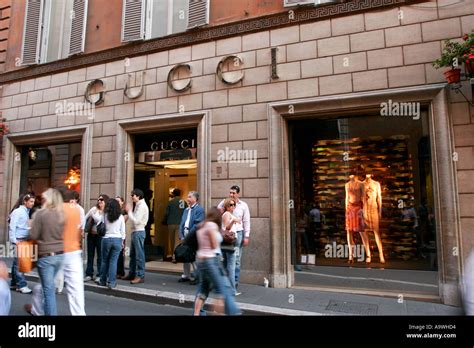 gucci address italy